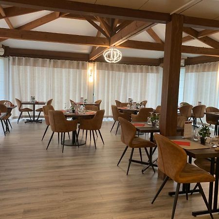 Hotel Au Relais Des Lilas Партене Екстериор снимка